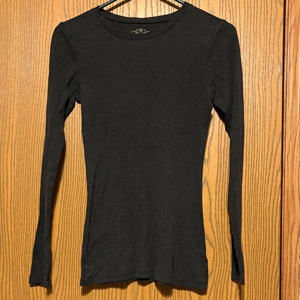 Old Navy Women's Black Long Sleeve Tee